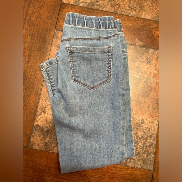 Girl’s OshKosh B’gosh jean jegging size 6 - Picture 4 of 6